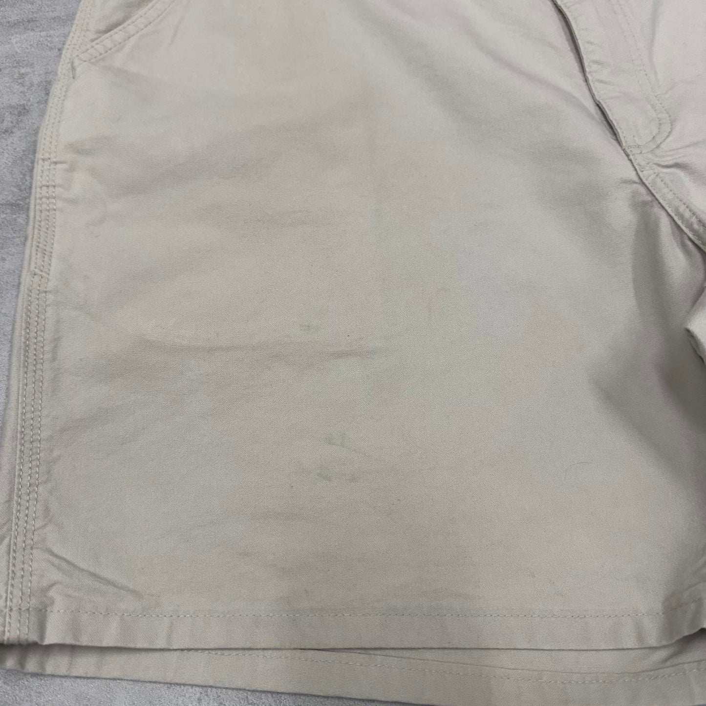 Mens Baggy Carhartt shorts W40