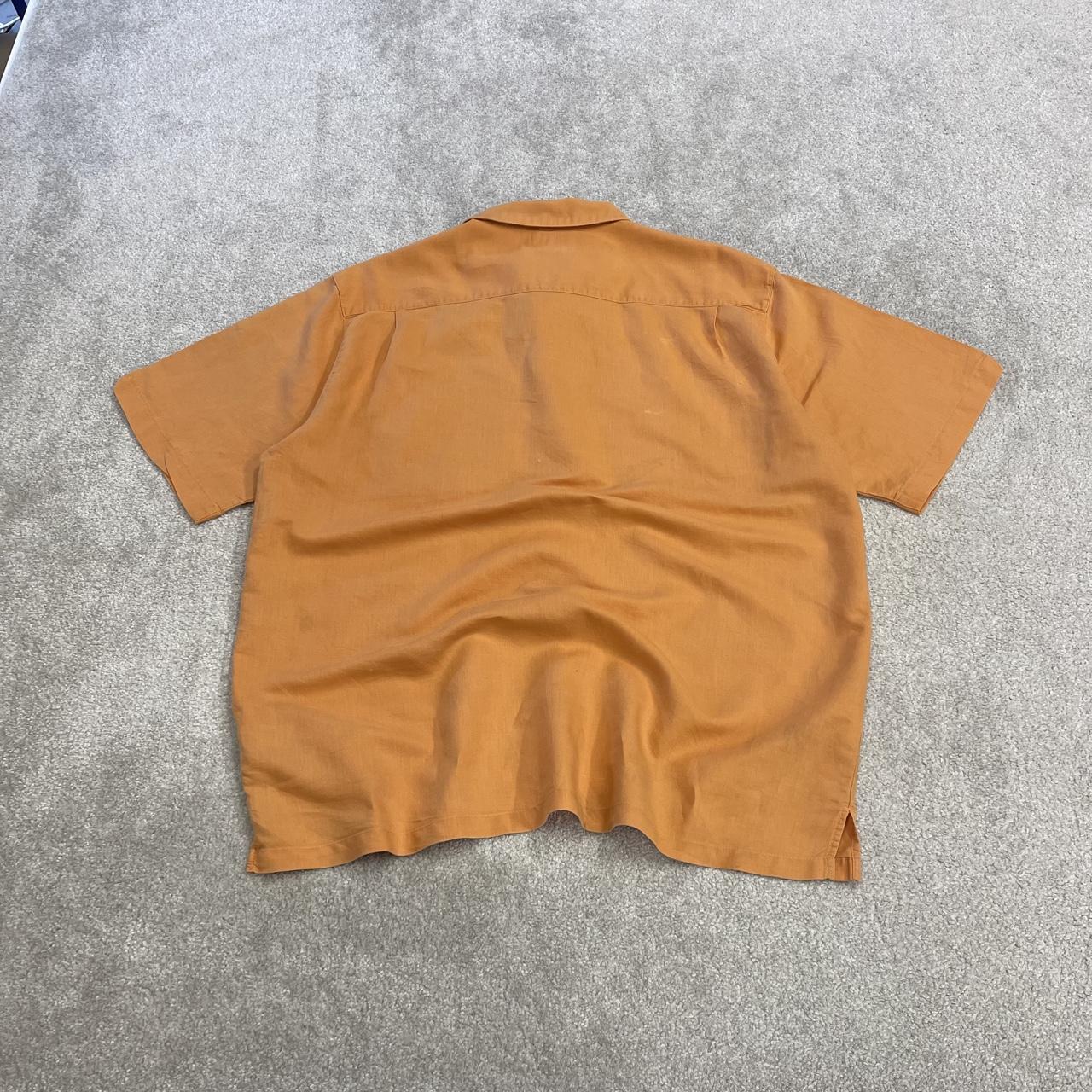 Columbia technical short sleeve shirt orange Festival style button down summer hiking shirt