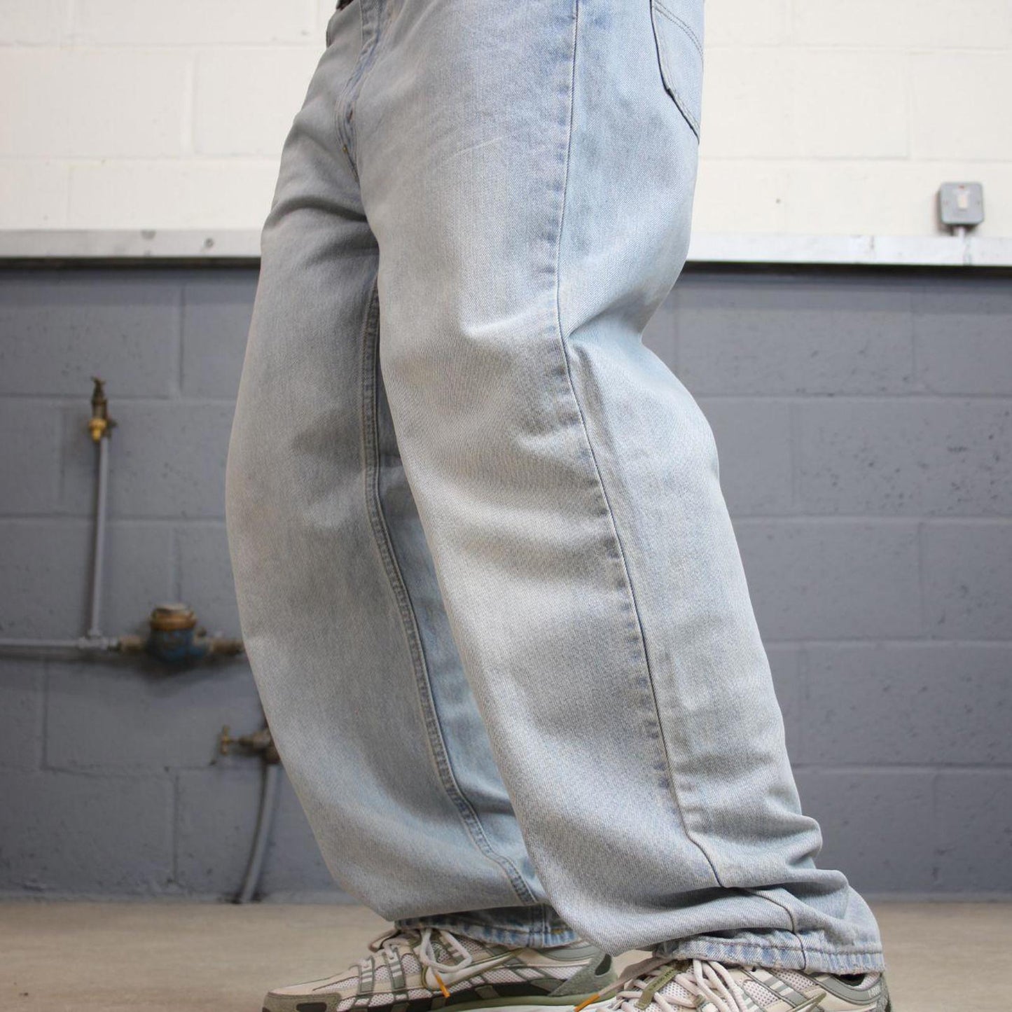 Baggy Levis 550 jeans W38 L30 blue loose 90s relaxed style skater jeans red tab logo