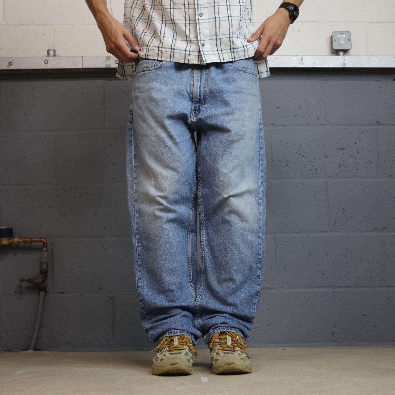 Levi’s 505 jeans Y2K W38L32 blue Levi’s straight leg surf style pants  red tab logo