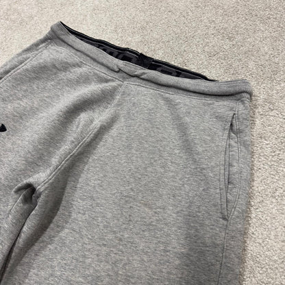 Under armour grey joggers loose leg large y2k Loose casual 2000s style jogging bottoms