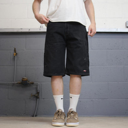 Mens black Dickies carpenter jorts W32