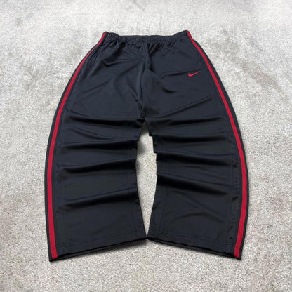 Black baggy Nike trackies Large loose y2k style joggers embroidered Swoosh track pants side stripes