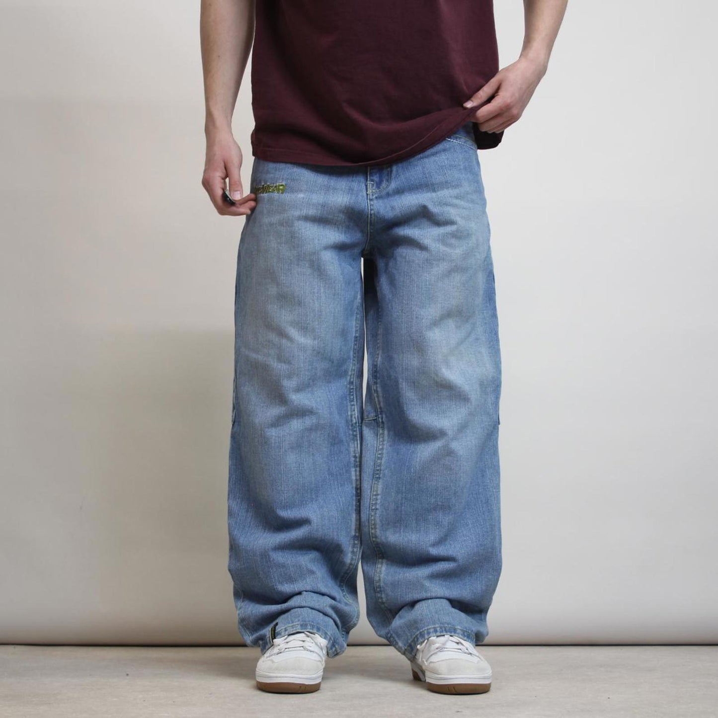 Mens baggy Rocawear jeans W34 L32