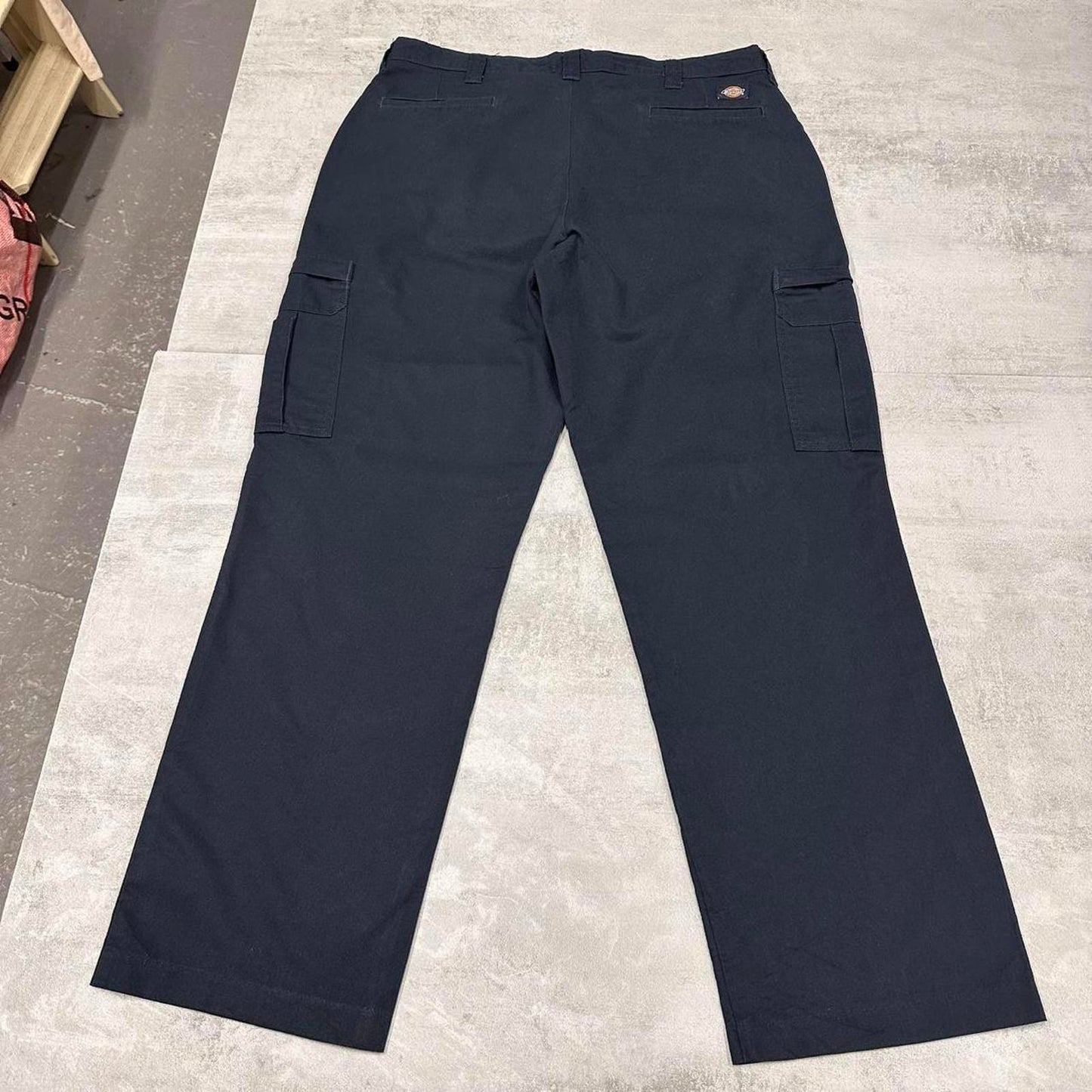 Navy baggy Dickies cargo pants W38 L32