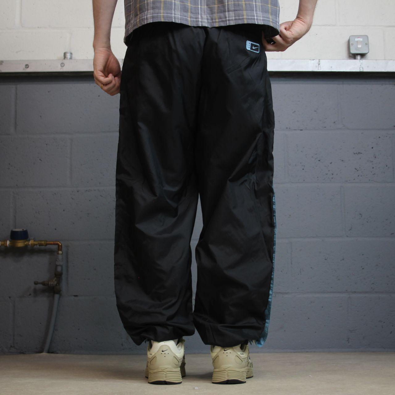 Y2K Nike baggy popper tracksuit bottoms black L swoosh logo side stripe track pants