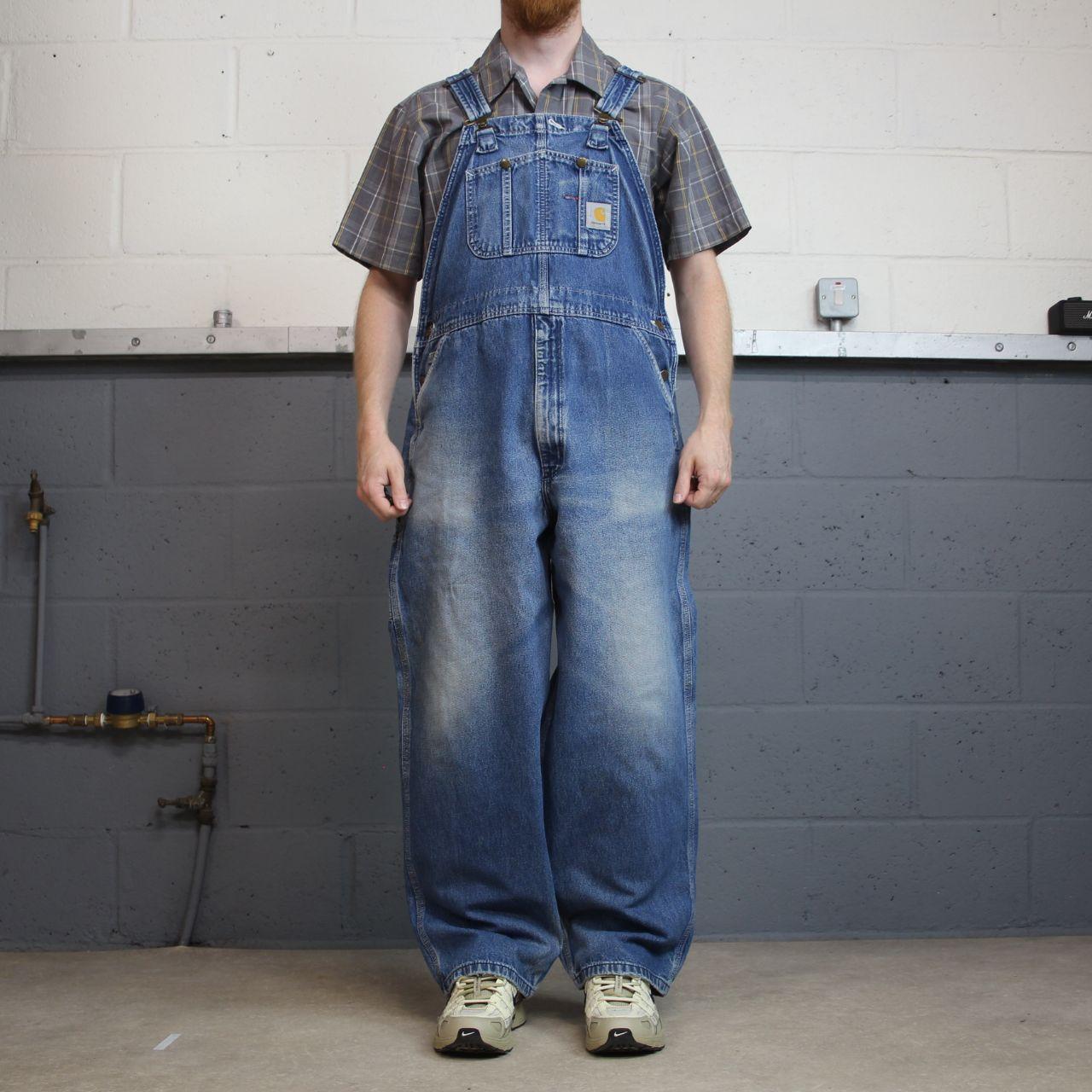 Carhartt baggy dungarees 00s denim overalls blue Patch logo and adjustable straps