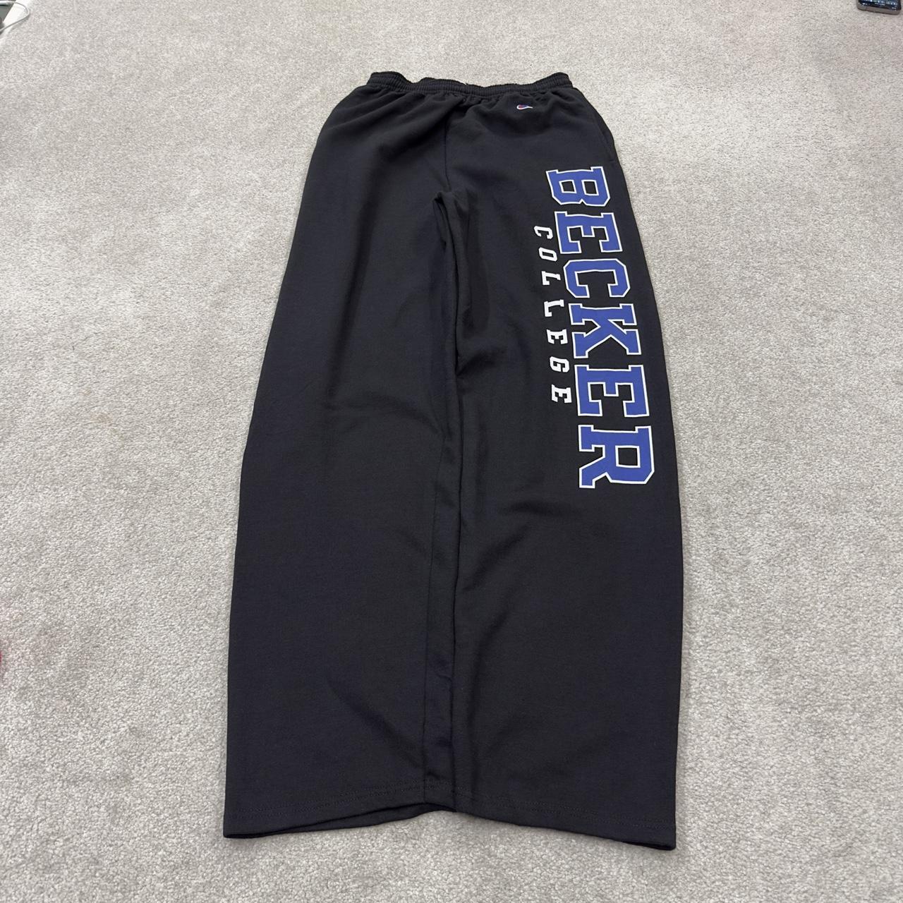 Y2K Champion sweatpants black joggers loose leg Loose casual 2000s style jogging bottoms