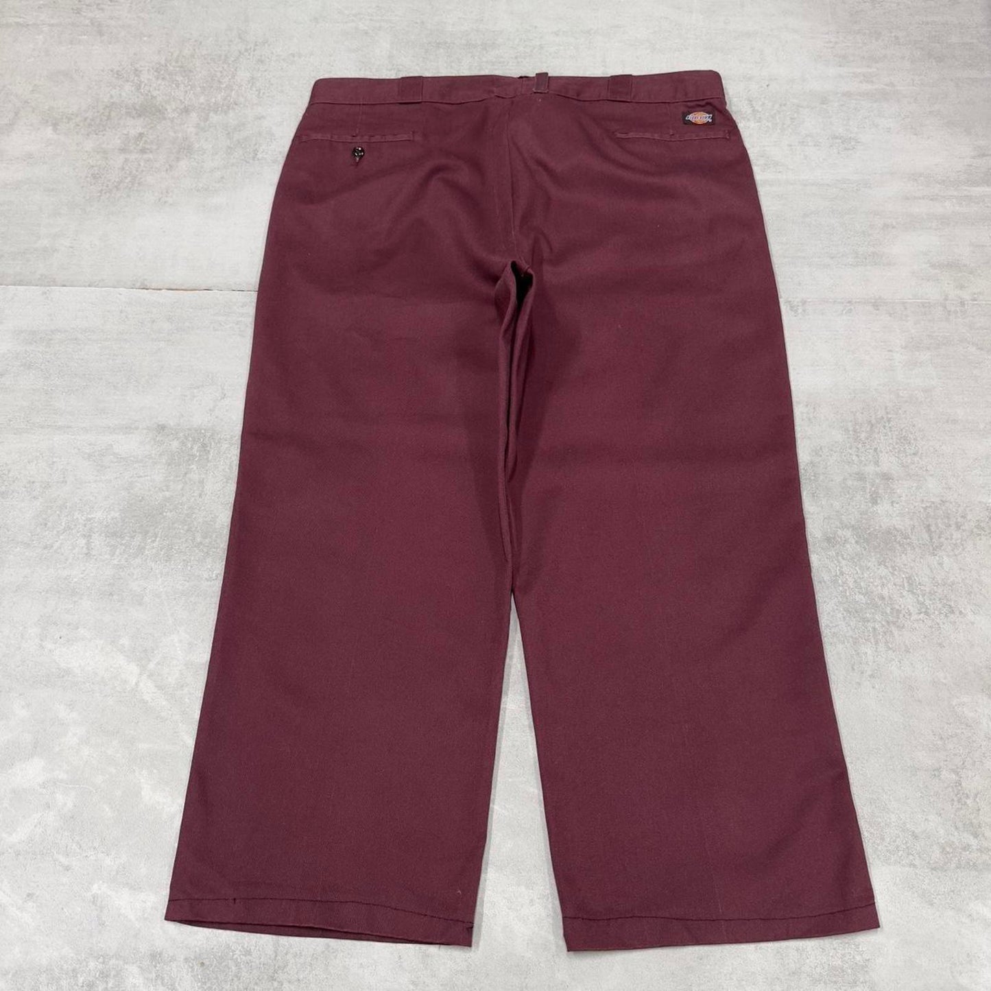 Burgundy Dickies chino style skate pants W40 L25