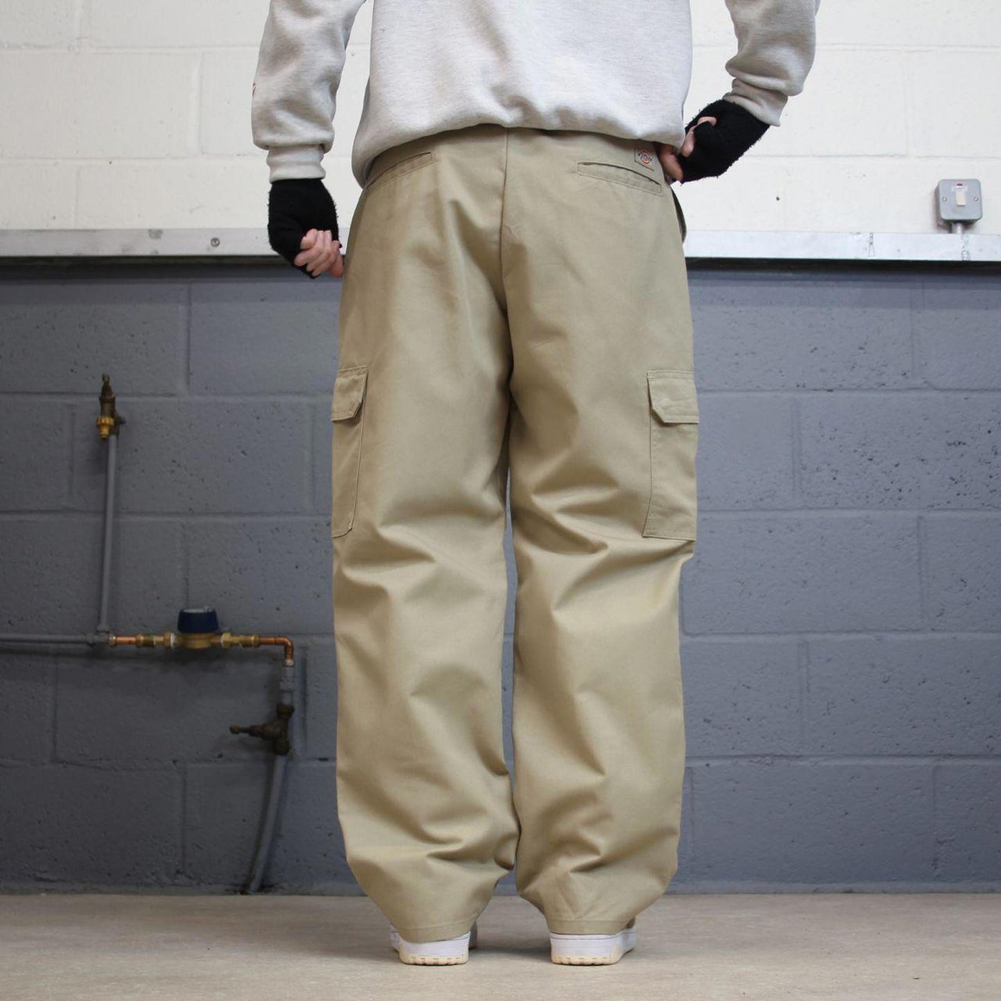 Baggy Dickies cargo Pants W36L30 beige twill style chino cargo skater trousers