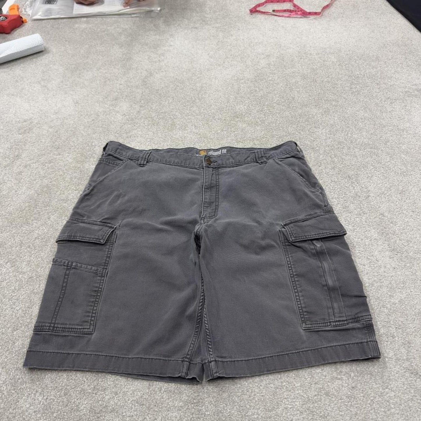 Carhartt cargo shorts loose canvas grey Canvasy relaxed fit skate style shorts