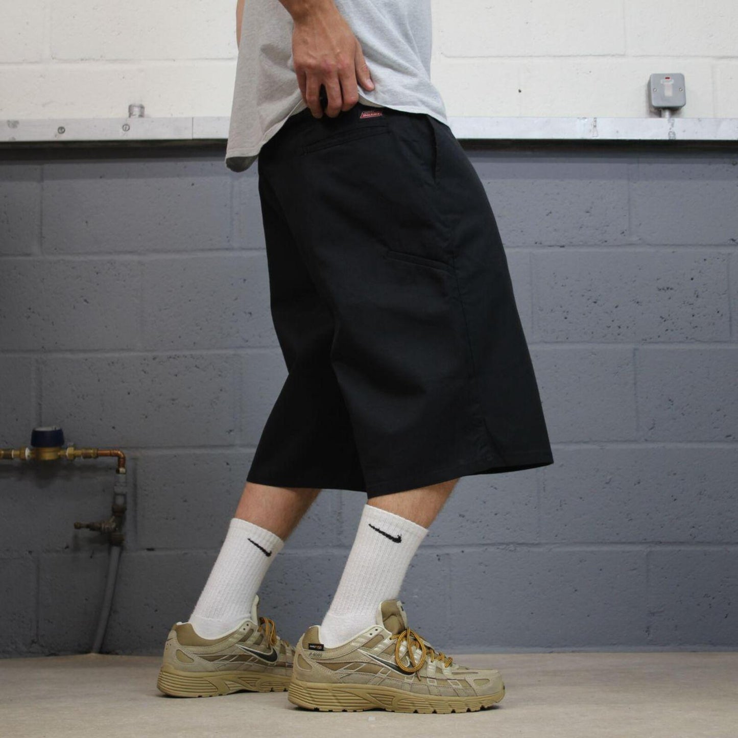 Dickies baggy chino shorts carpenter black Chino style skater shorts long wide leg festival