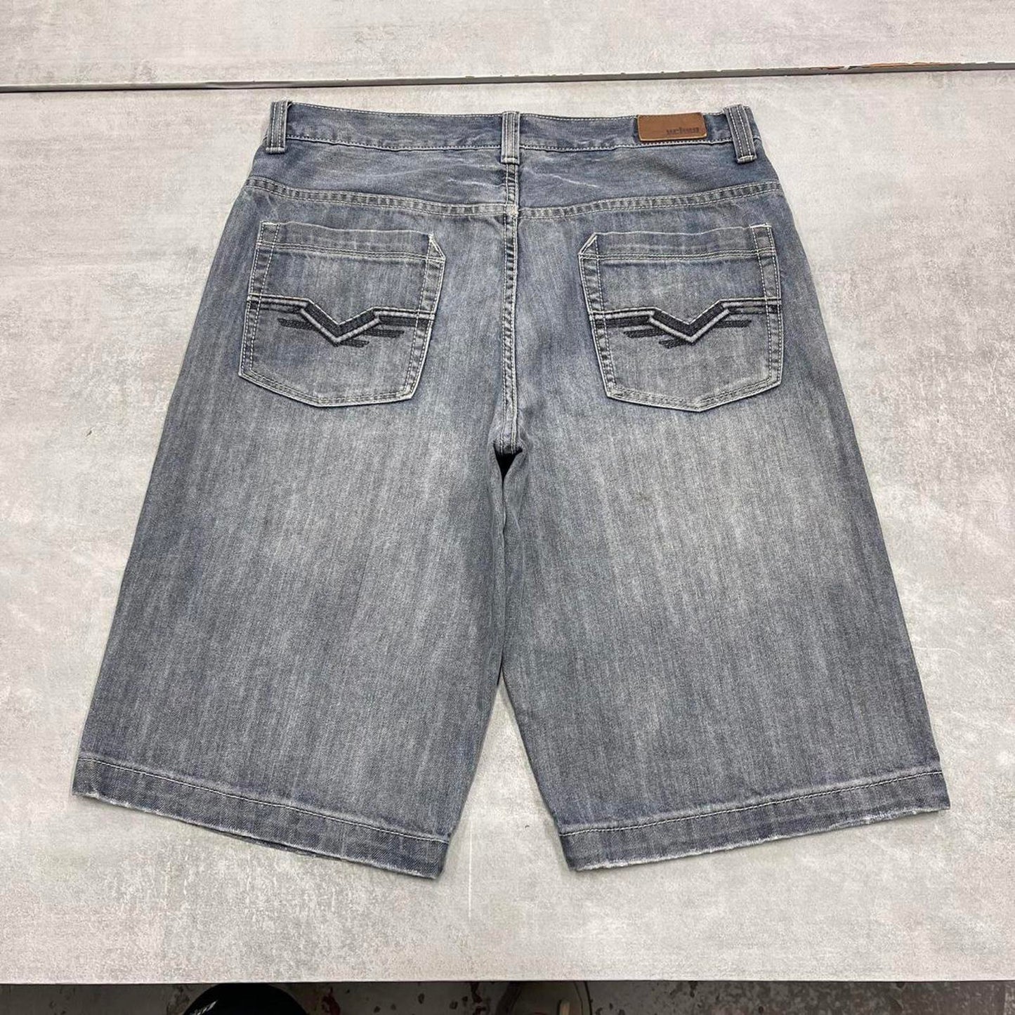 Baggy Urban Pipeline jorts W32
