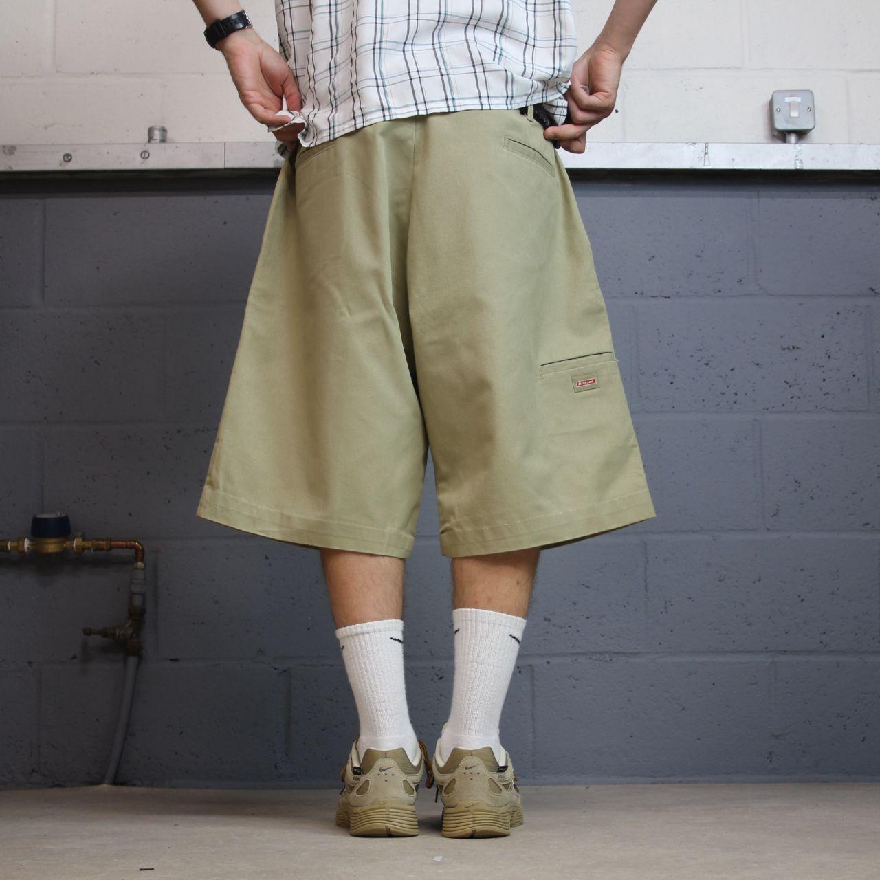 Dickies baggy chino shorts cargo khaki Chino style skater surf shorts wide leg festival