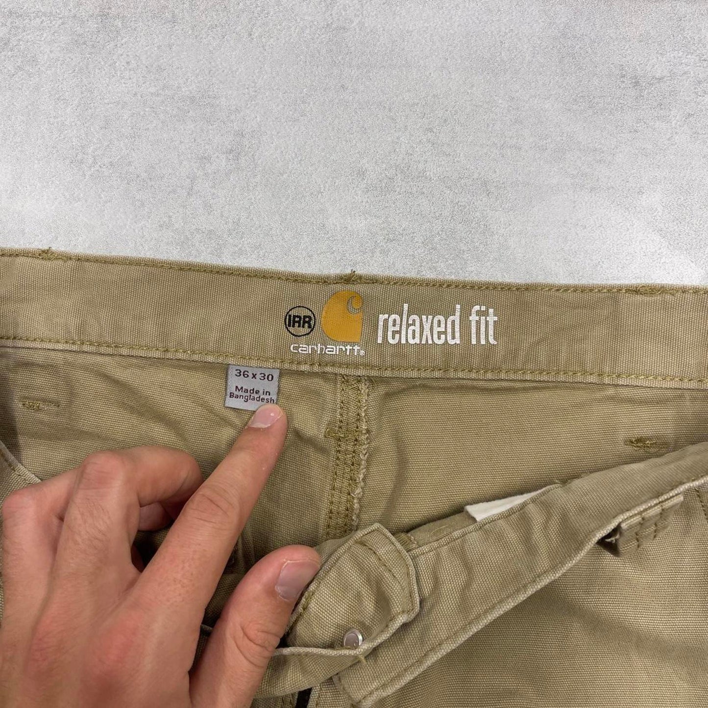 Mens Carhartt carpenter pants W36 L28 tan relaxed 90s style cargos