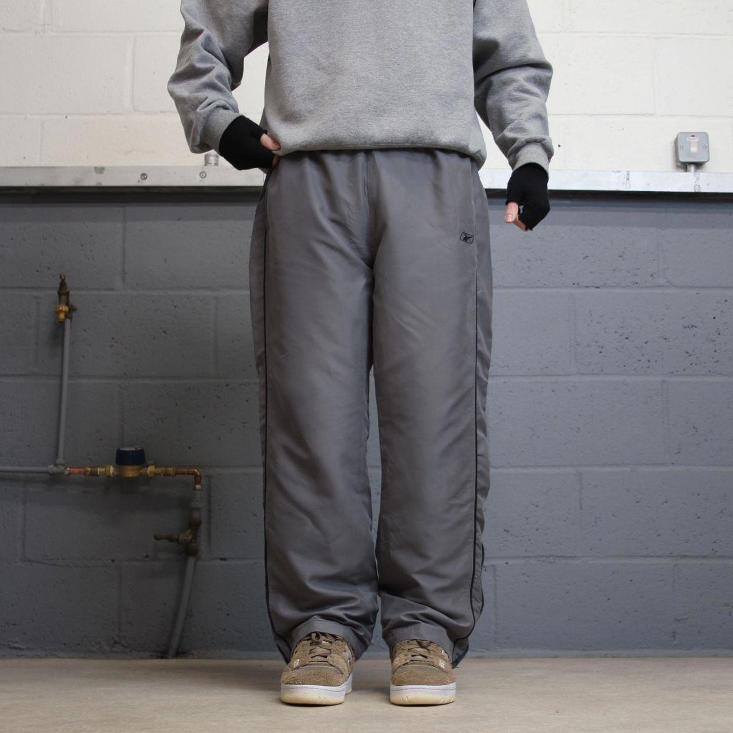 Vintage Y2K Reebok tracksuit bottoms grey Embroidered logo soft lined gym track pants
