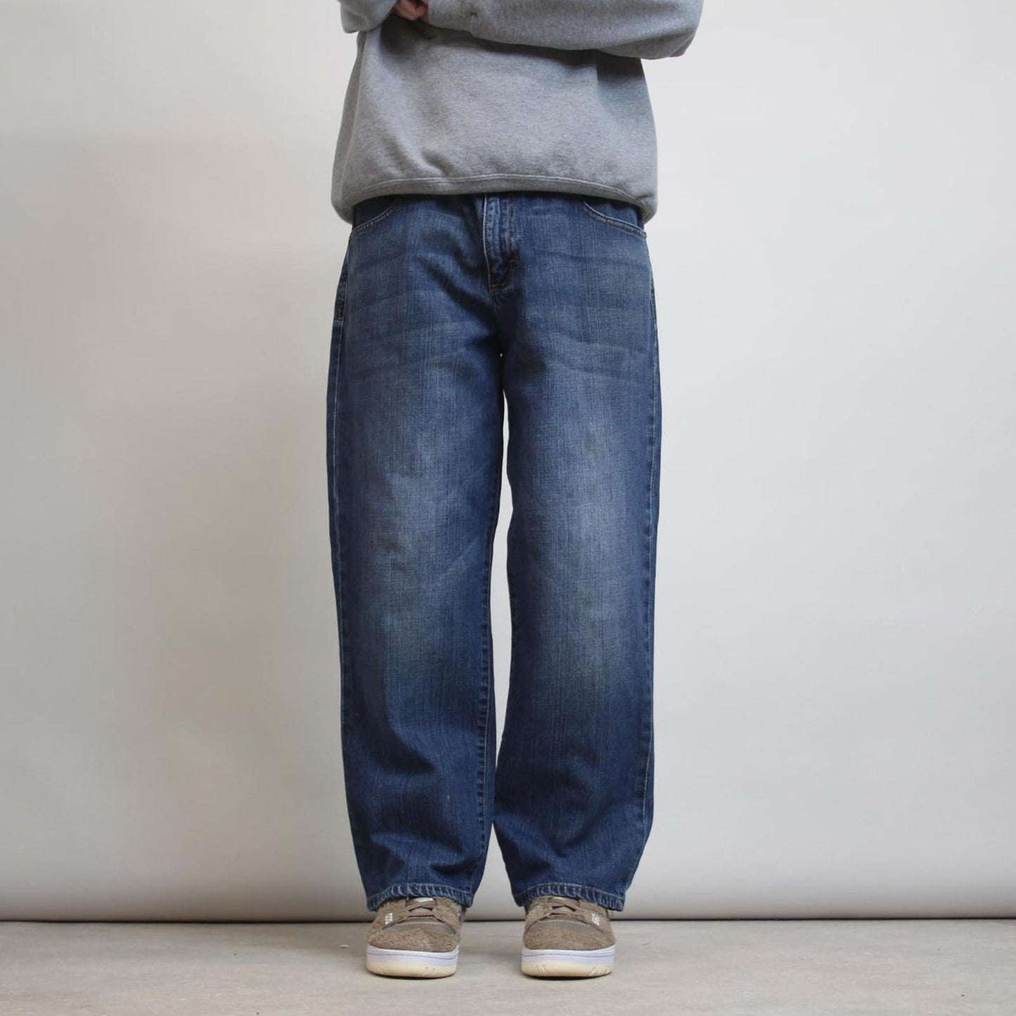 Lee jeans W38 L28 blue loose 90s style jeans stitch detail
