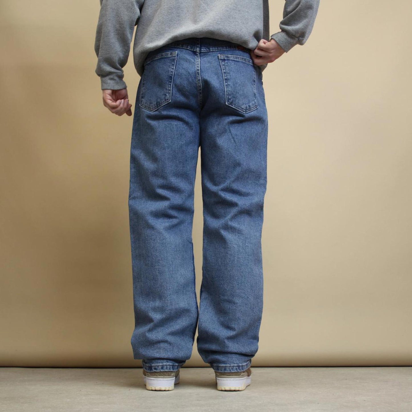 Blue Wrangler jeans W36L32 straight leg denim skater pants