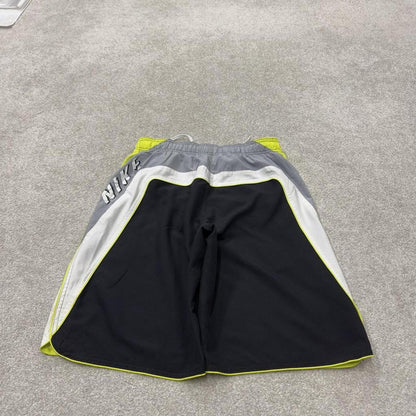 Loose Nike swim shorts y2k black Mesh lined comfy loose floaty summer gym