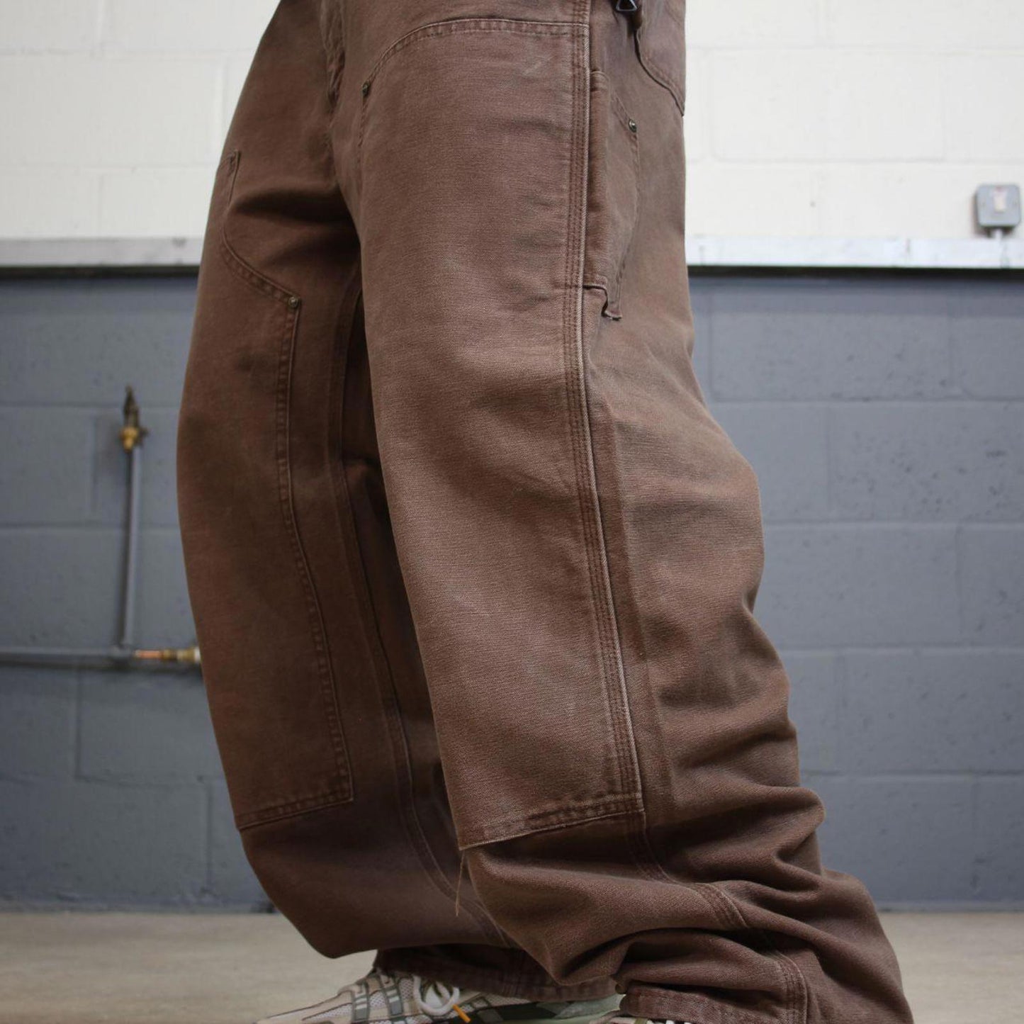 Carhartt double knee carpenter jeans brown  canvas W38L30 90s style thick loose leg cargos