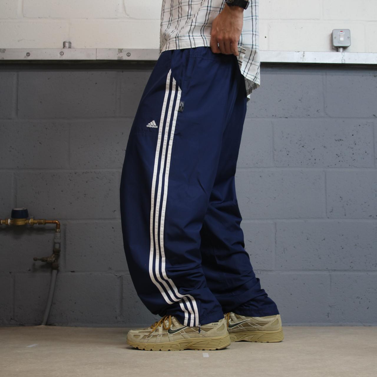 Y2K baggy Adidas tracksuit bottoms navy XL Loose leg mesh lined side stripe track