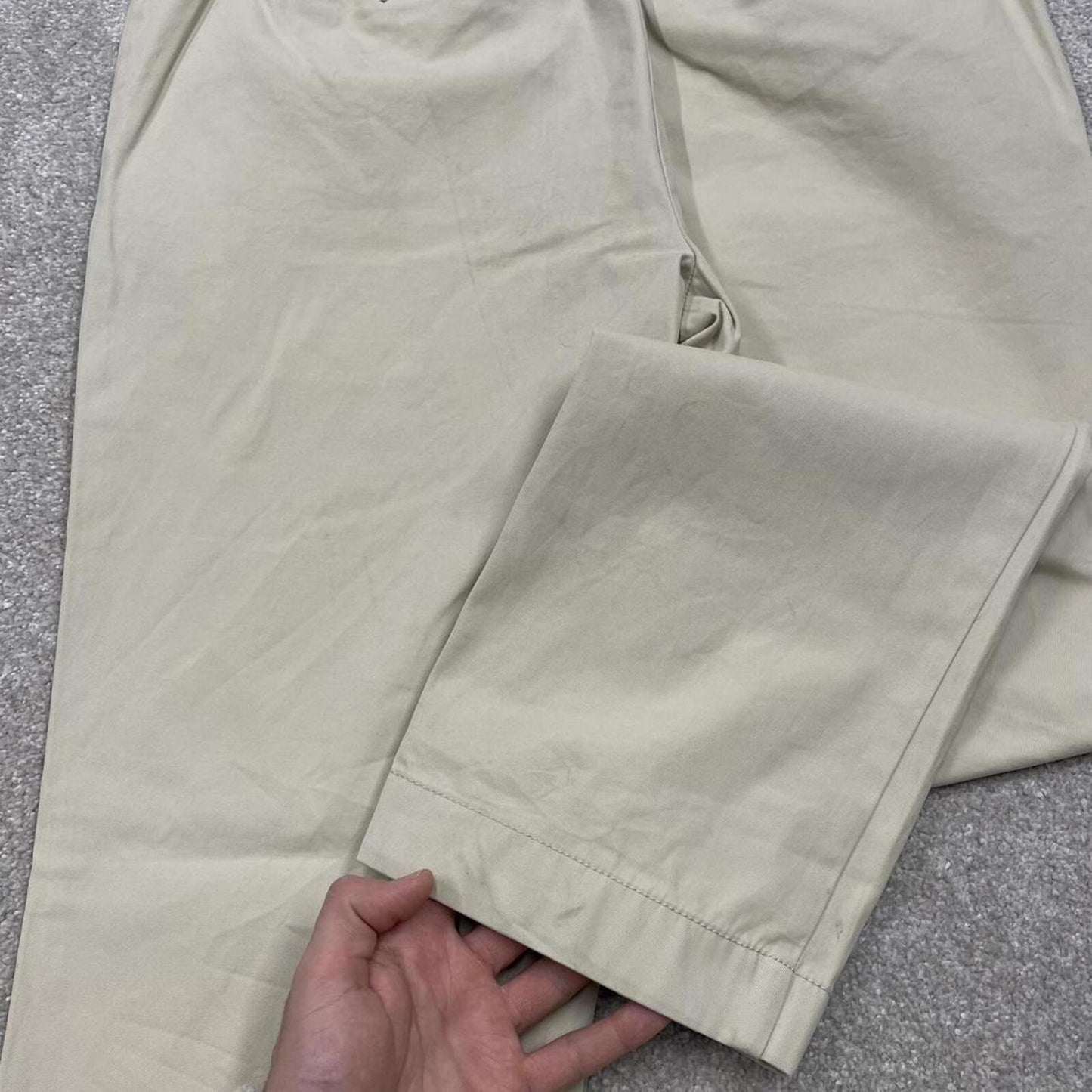 Tommy Hilfiger chino pants beige Straight leg chino style preppy summer trousers
