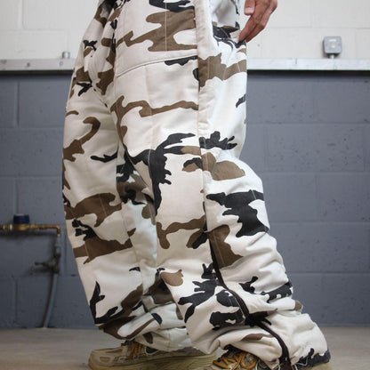 Vintage baggy white camo cargo pants 2XL Blue Bill Red Head snow camouflage thick hunting trousers