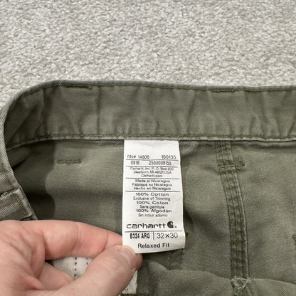 Green Carhartt carpenter pants relaxed y2k Straight leg skater 2000s style workwear cargos