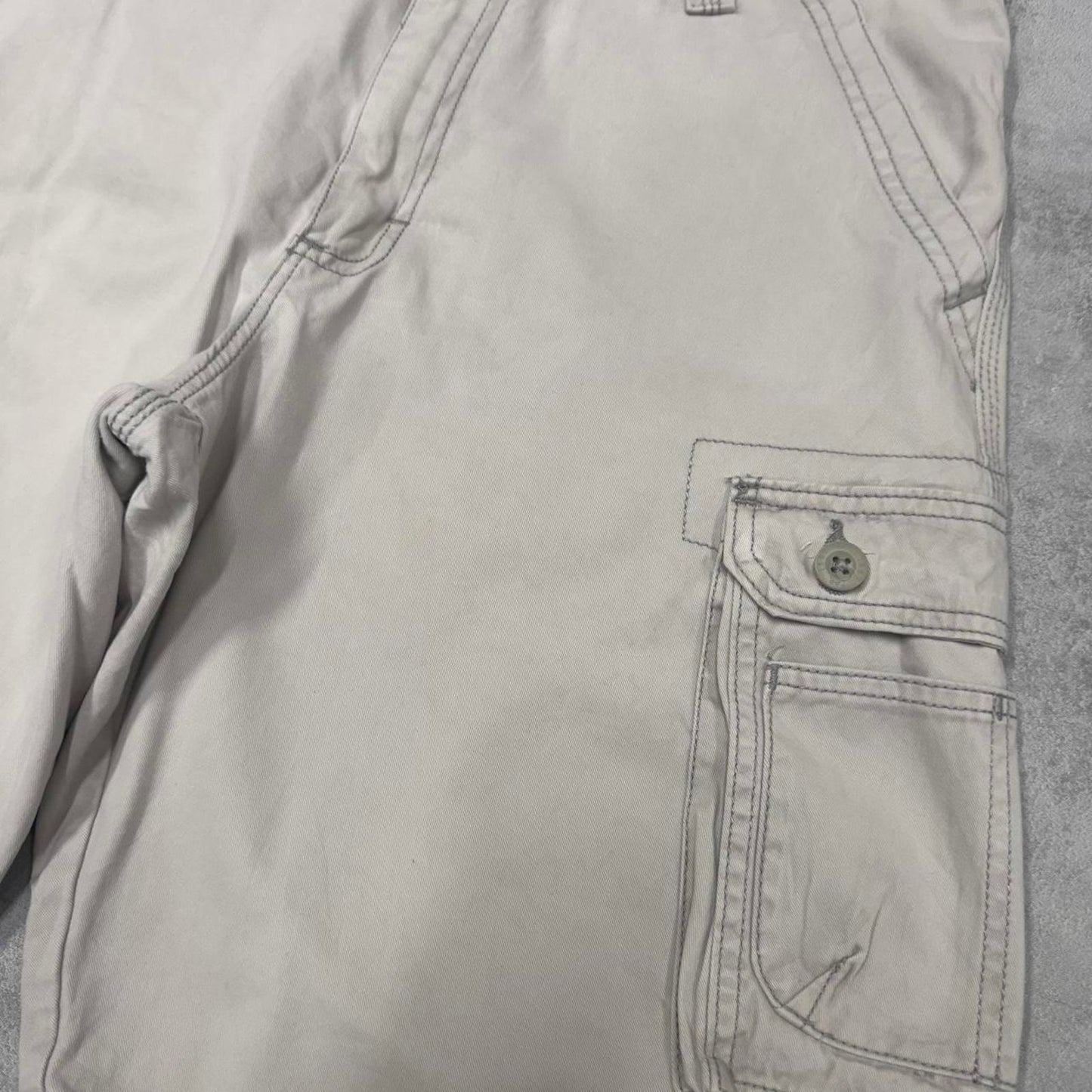 Baggy Mens Lee cargo shorts W34