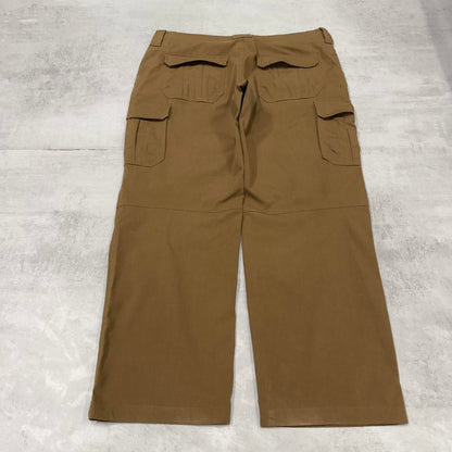 Baggy Under Armour cargo pants W38 L30 Tan loose cargos utility pockets
