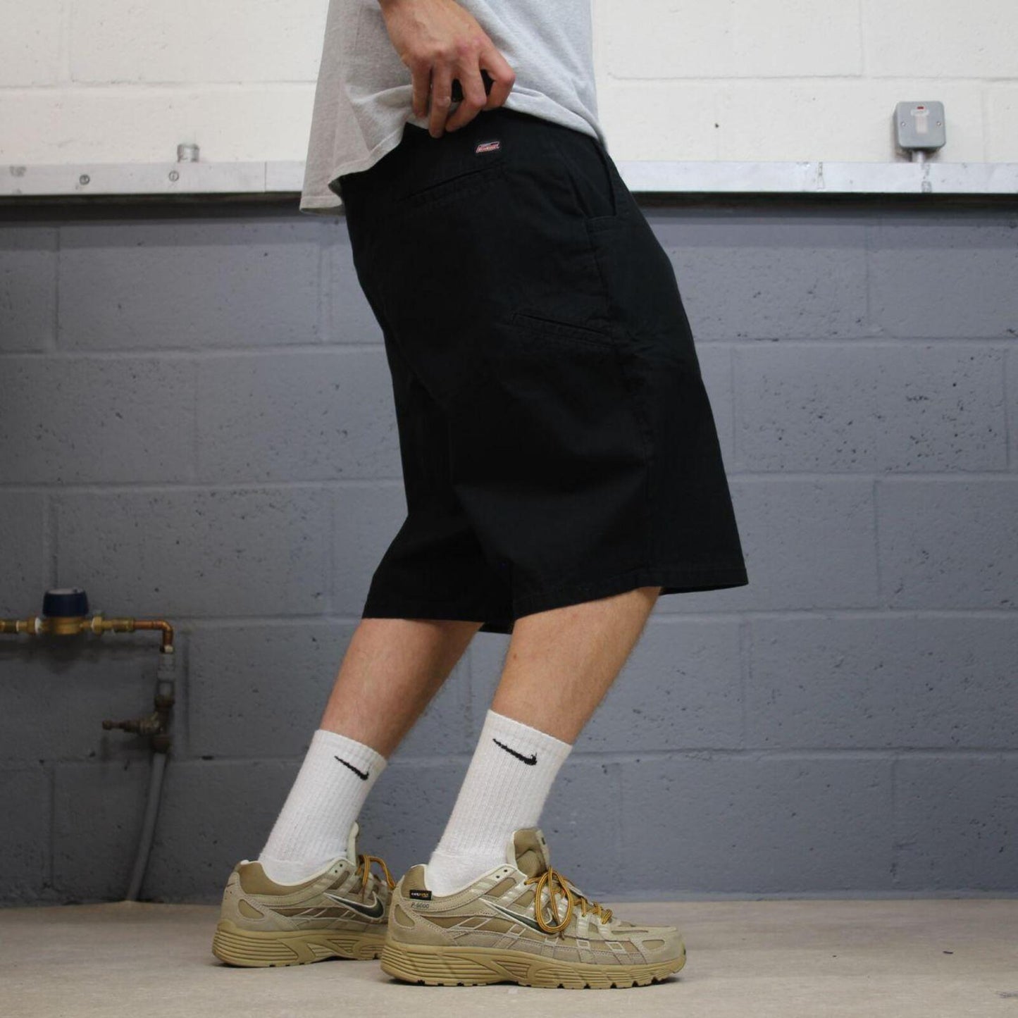 Dickies baggy chino shorts carpenter black Chino style skater shorts loose leg festival