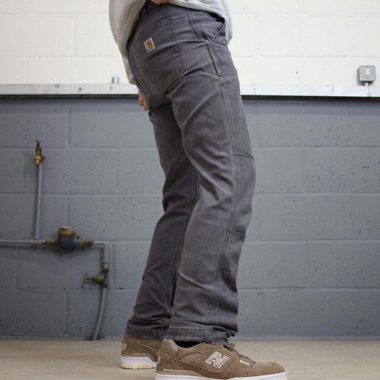 Mens Carhartt pants W33 L32 grey straight leg 90s style canvasy skater pants