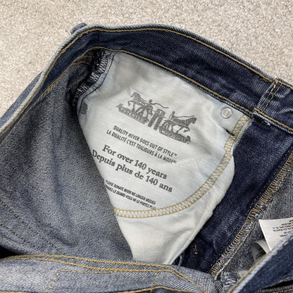 Y2K Levi’s 505 jeans W32L28 straight leg blue Straight fit 5 pocket pants belt loops red tab logo