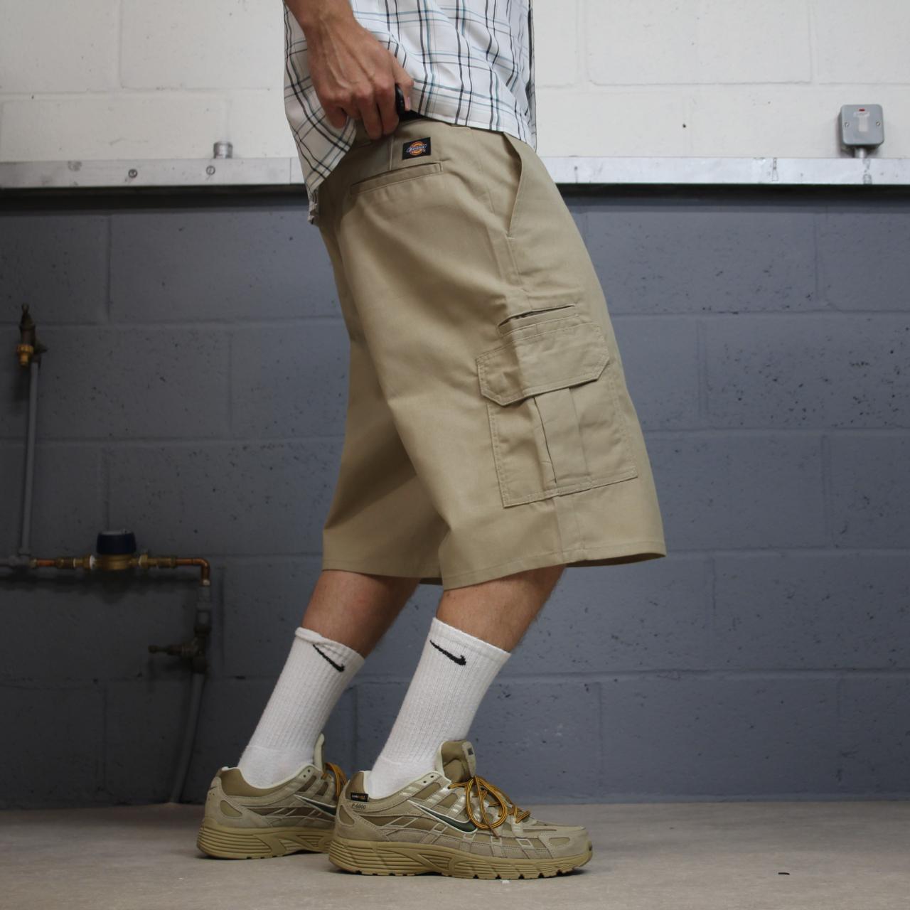 Dickies cargo chino shorts utility khaki Chino skater / surf shorts loose relaxed fit festival
