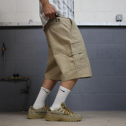 Dickies cargo chino shorts utility khaki Chino skater / surf shorts loose relaxed fit festival