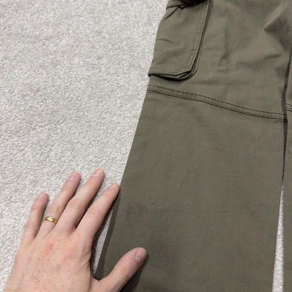 Wrangler cargo pants y2k khaki W30L30 Slim straight leg skater work utility pants