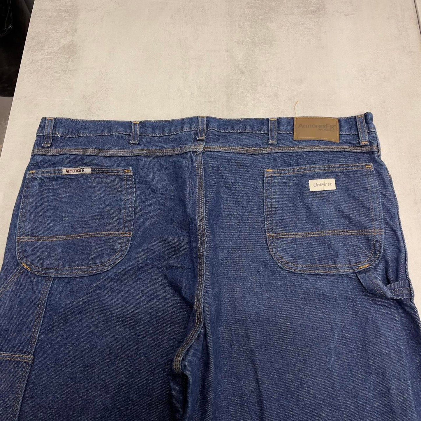 Mens UniFirst baggy carpenter jeans W46L32 wide leg thick denim work pants
