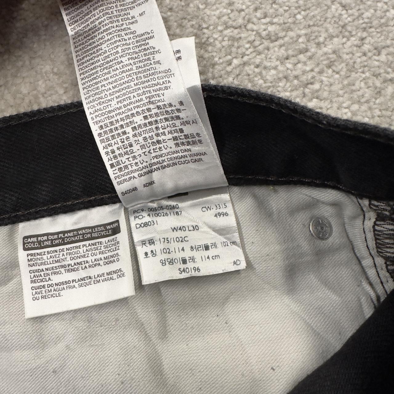 Black Levi’s 505 jeans y2k W40L30 Levi’s straight leg 505 red tab logo pants