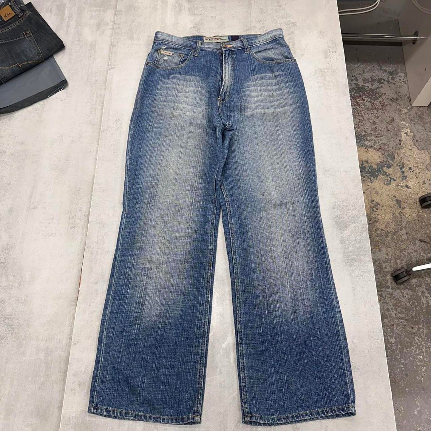 Mens baggy Attitude jeans W32 L30
