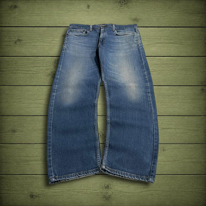 Y2K levi’s 505 jeans W36L30 straight leg washed blue Straight fit 5 pocket pants red tab logo