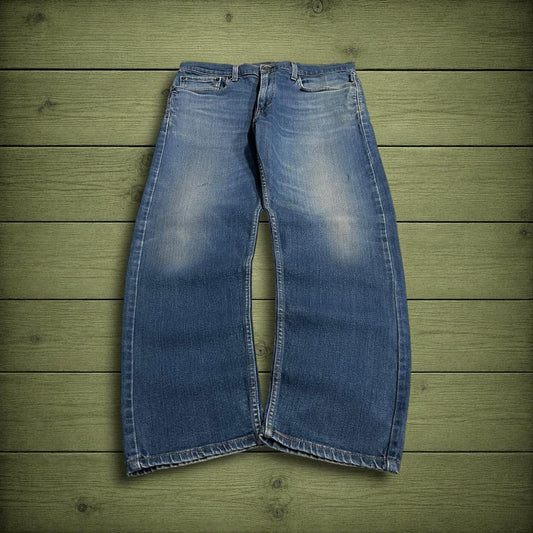 Y2K levi’s 505 jeans W36L30 straight leg washed blue Straight fit 5 pocket pants red tab logo
