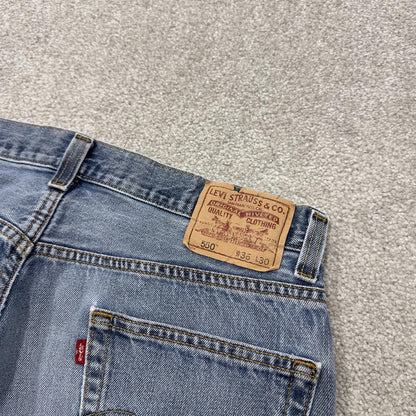 Levi’s 550 jeans Y2K blue relaxed denim Levi’s loose leg 2000s style pants red tab logo