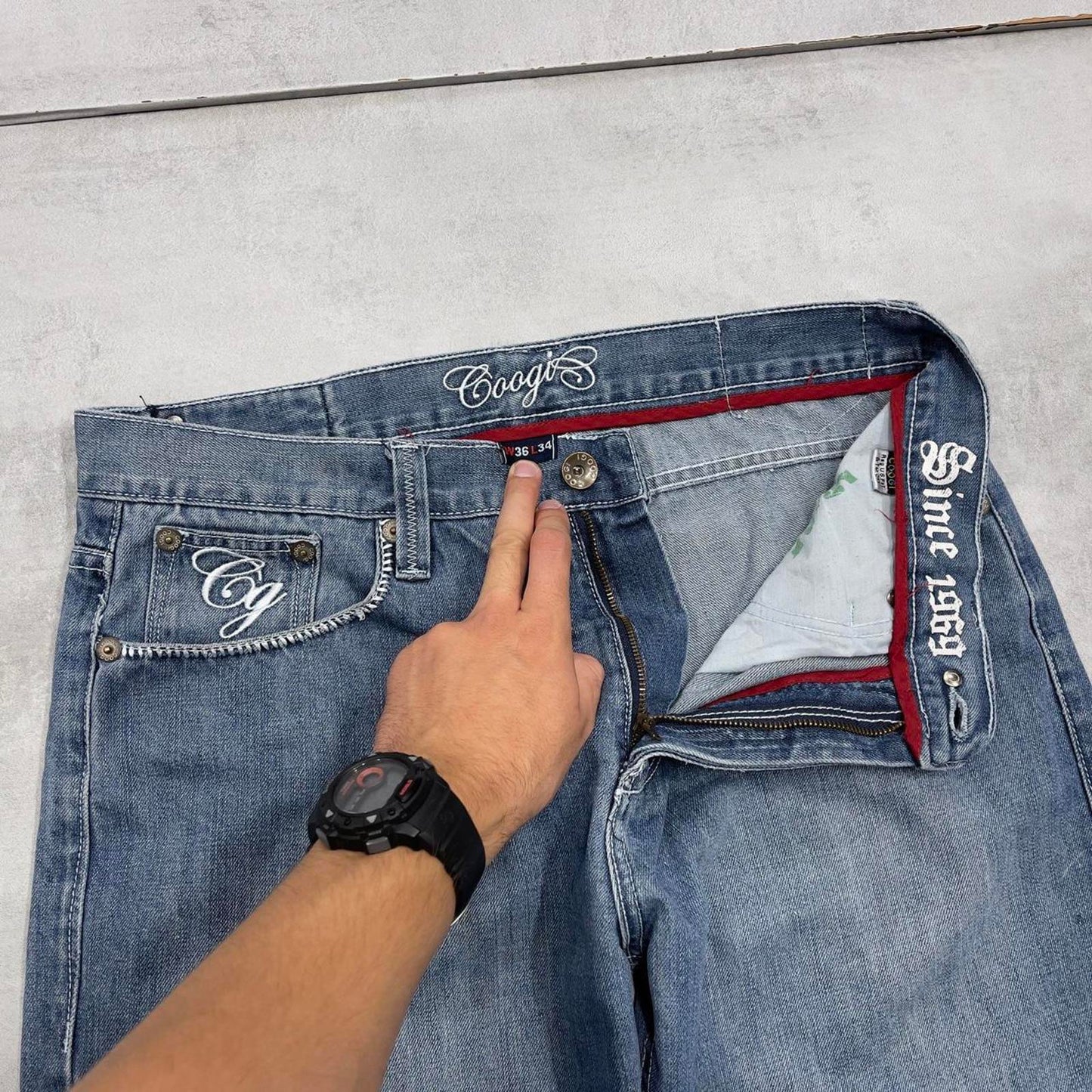 Baggy Coogi jeans W36 L34 blue loose embroidered wings design 90s y2k style skater jeans