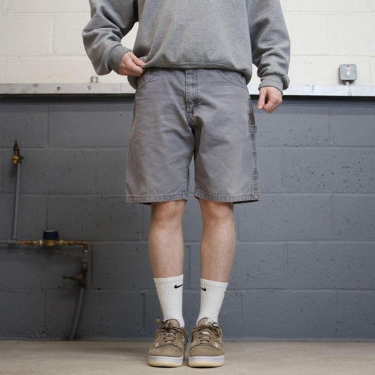 Wrangler Y2K carpenter skate shorts W34 grey loose canvasy summer festival shorts