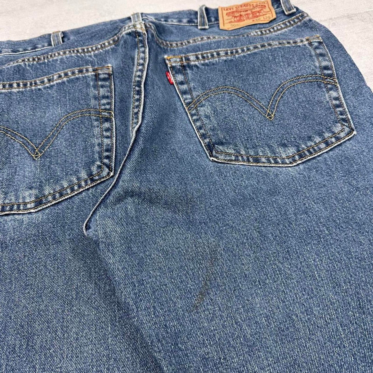 Blue Levis 505 jeans W38L29