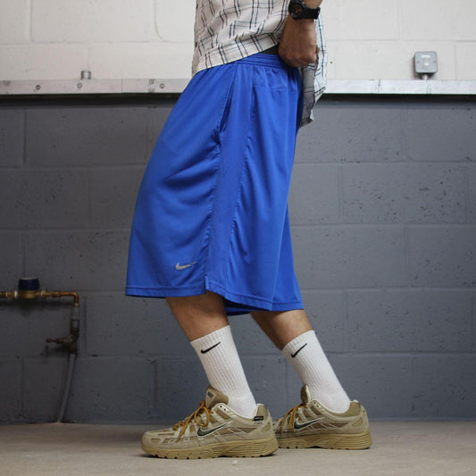 Baggy Nike sports shorts y2k blue Dri-Fit comfy floaty summer gym shorts