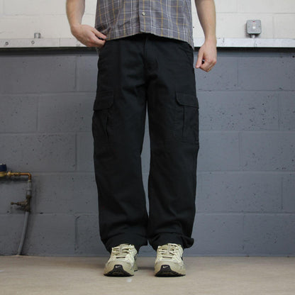 Wrangler cargo pants y2k black Straight leg skater work pants 32x32