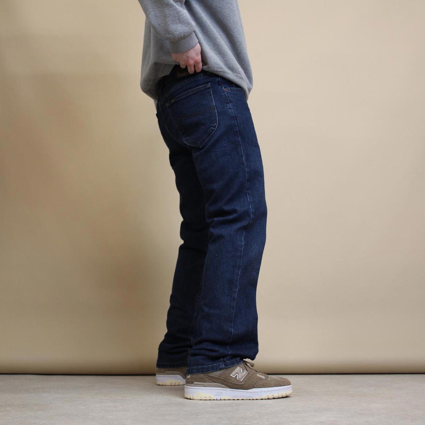 Blue Lee jeans W32L32 straight leg denim jeans waist patch
