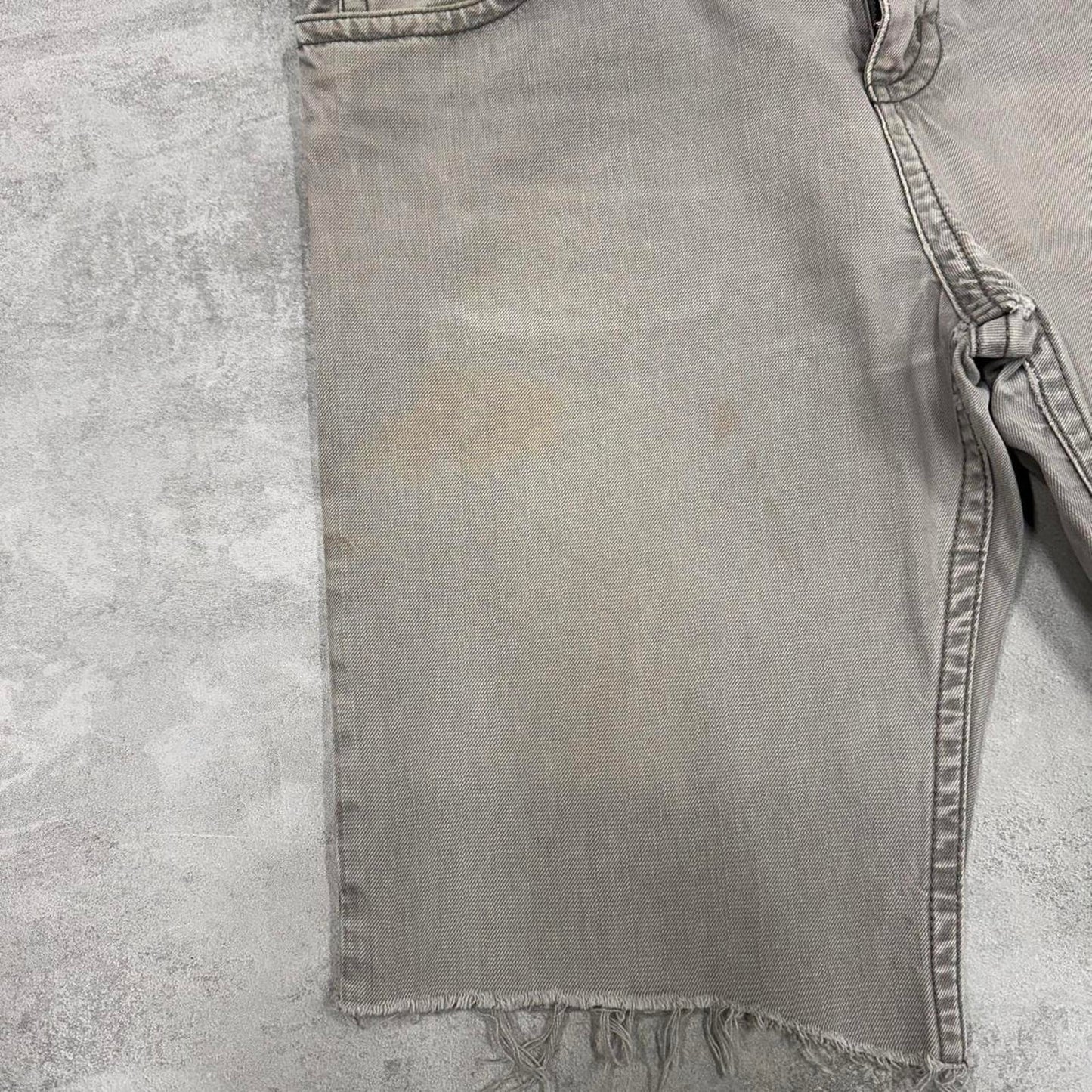 Carhartt shorts W34