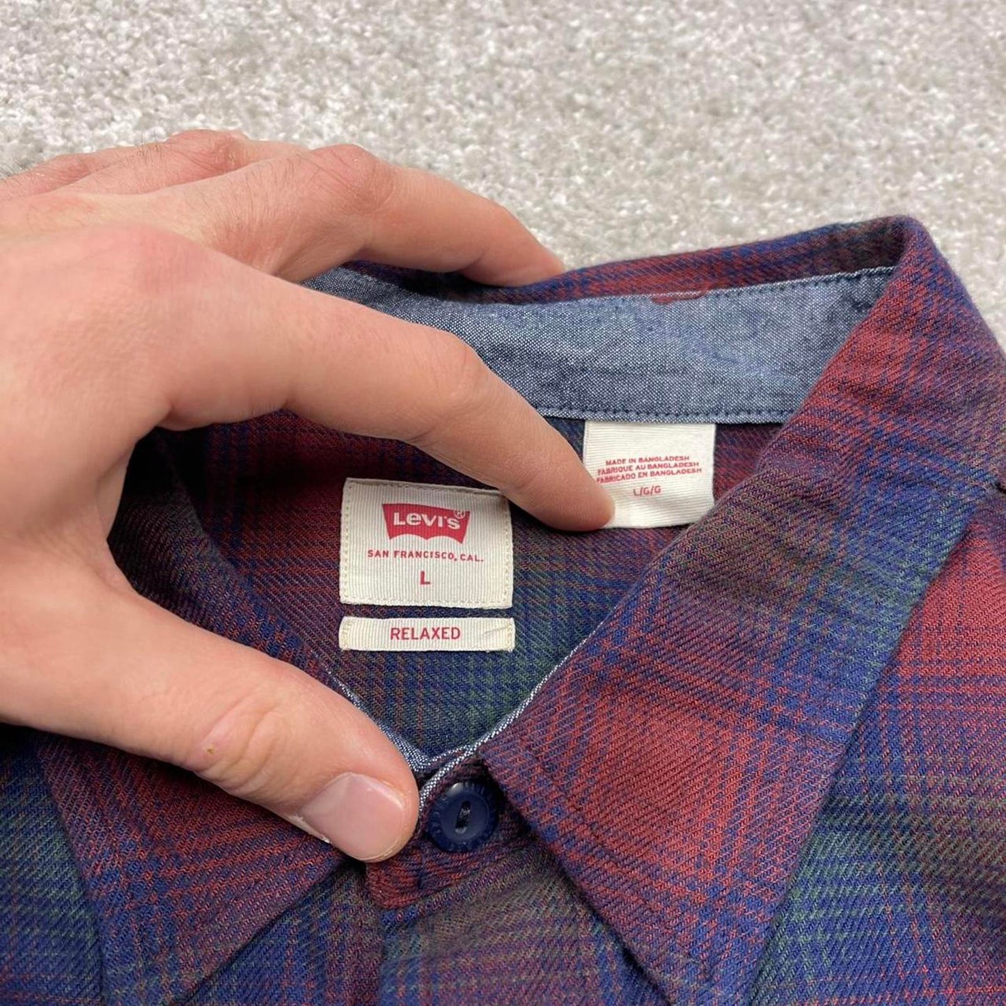 Y2K Levi’s checkered plaid flannel shirt red Long sleeve check button down